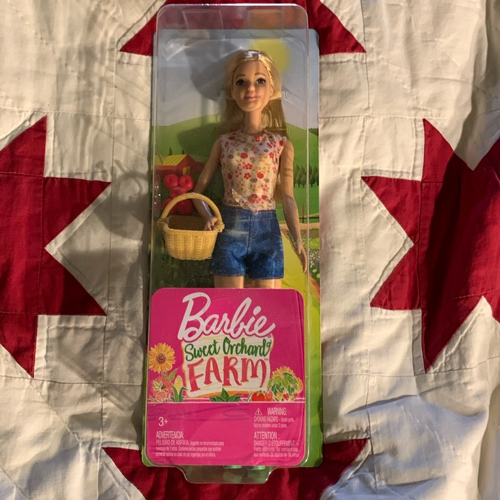 Barbie. Sweet Orchard Farm. NWT